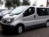 Delfshaven is blij met nieuwe schoolbus