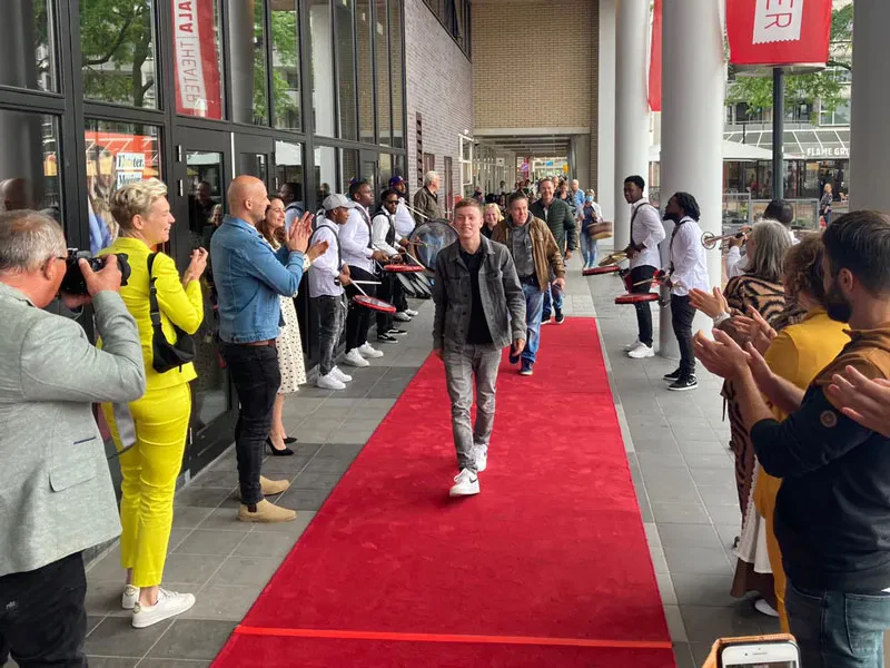 Diploma-uitreiking in het Isala theater